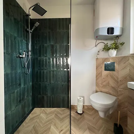 Lena - Z Prywatna Plaza I Widokiem Na Jezioro Kallinowen