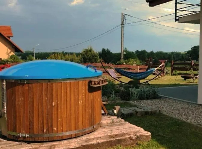 Lena - Z Prywatna Plaza I Widokiem Na Jezioro Holiday home